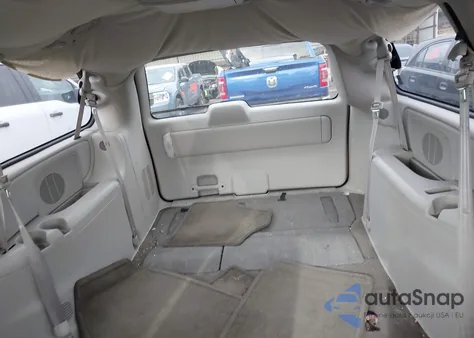 2005 Chrysler Town & Country Touring из США, поврежденный, VIN 2C8GP54L55R333818